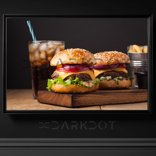 4672 lezzetli hamburger fotografi ikili hamburger menu siyah arkaplan ahsap sunum