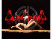 Masada çıplak kadın adak ritüel fotoğrafı