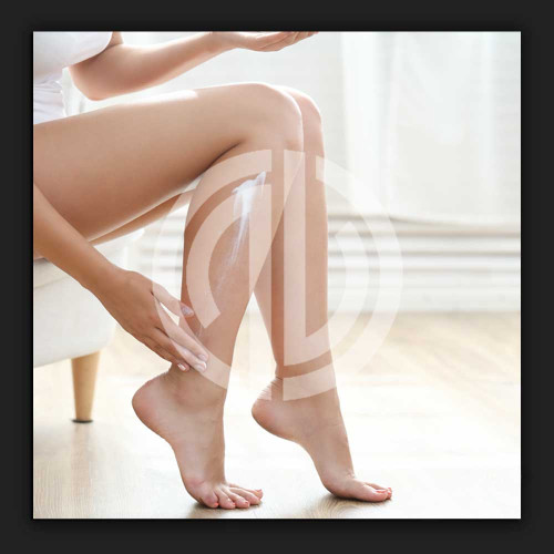 Kadın lazer epilasyon bacaklar pürüzsüz