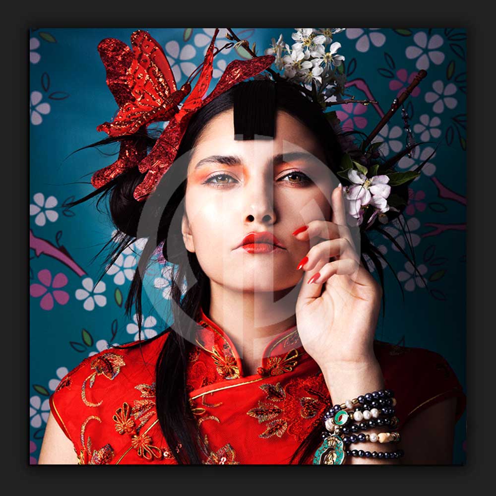 Güzel kadın portresi fotoğraf kimono giymiş
